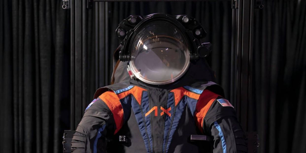 La Nasa Presenta El Traje Espacial Para Viajar A La Luna