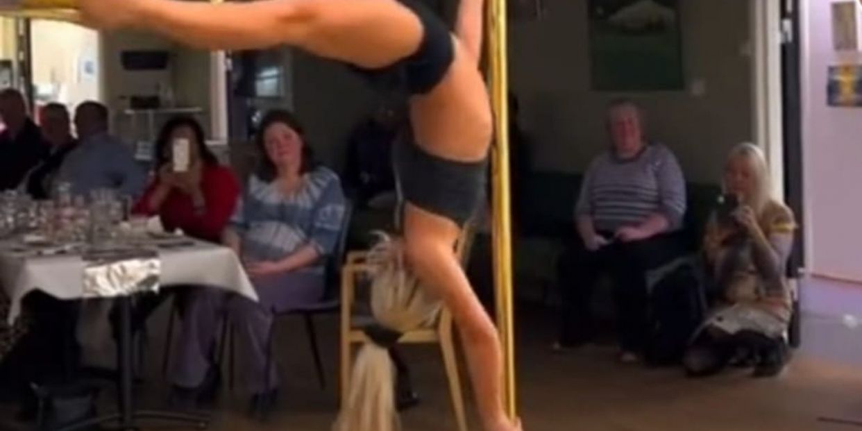 Una bailarina de pole dance revoluciona una residencia