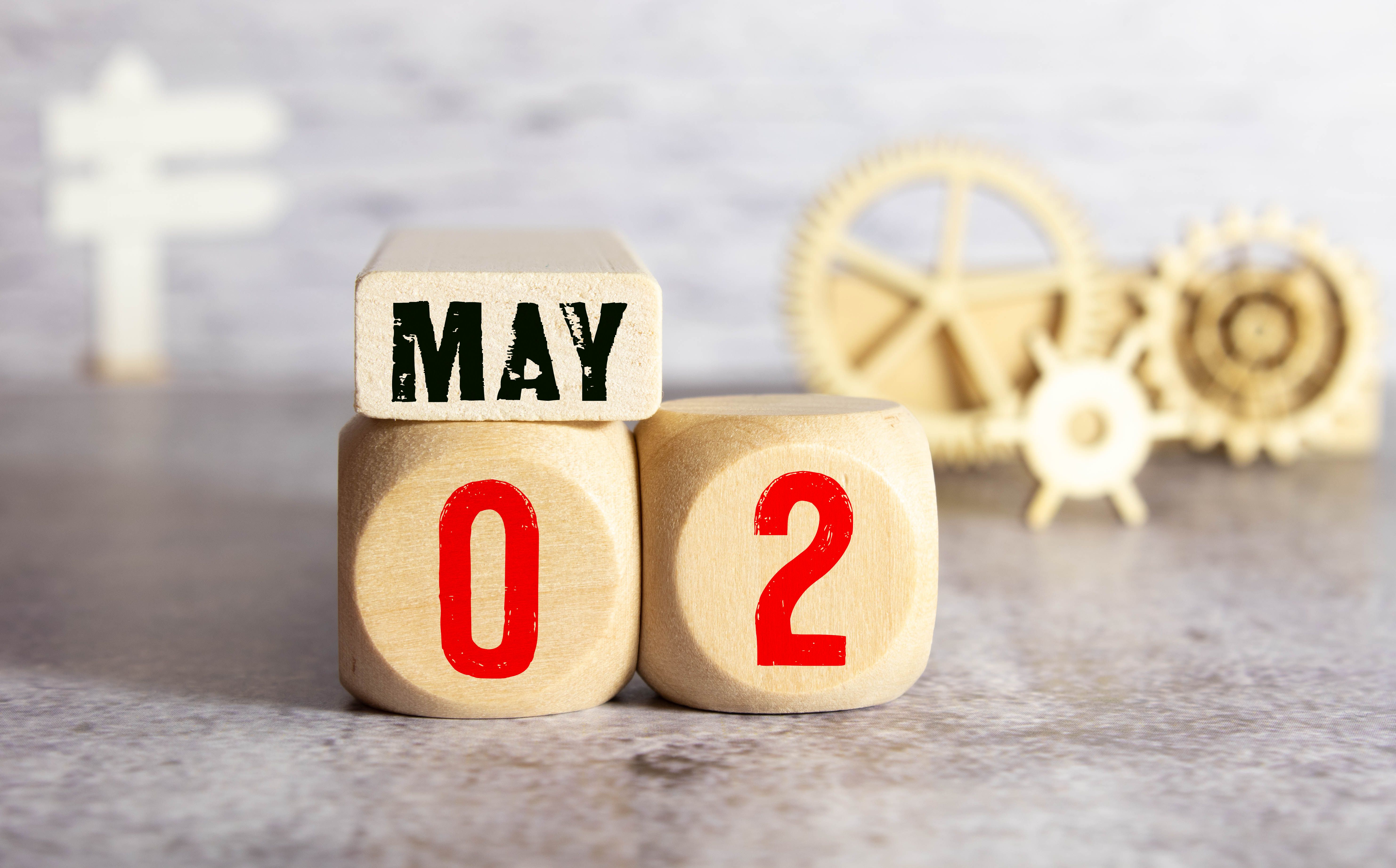 ¿En qué comunidades es festivo el 2 de mayo de 2022?