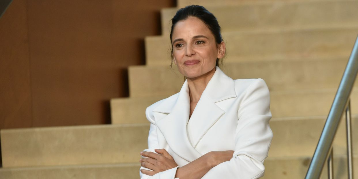 Elena Anaya and other actresses who like to develop previous