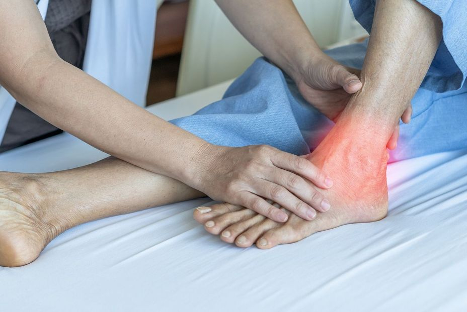 El lugar de la fractura y otros problemas de salud pueden condicionar la recuperación en mayores. Foto: Bigstock