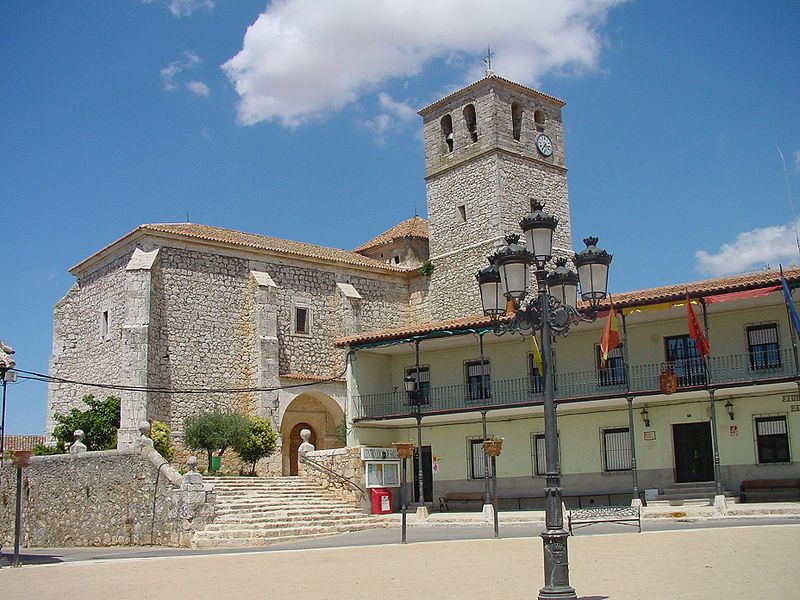 800px Iglesia en Belmonte de Tajo. Wikipedia
