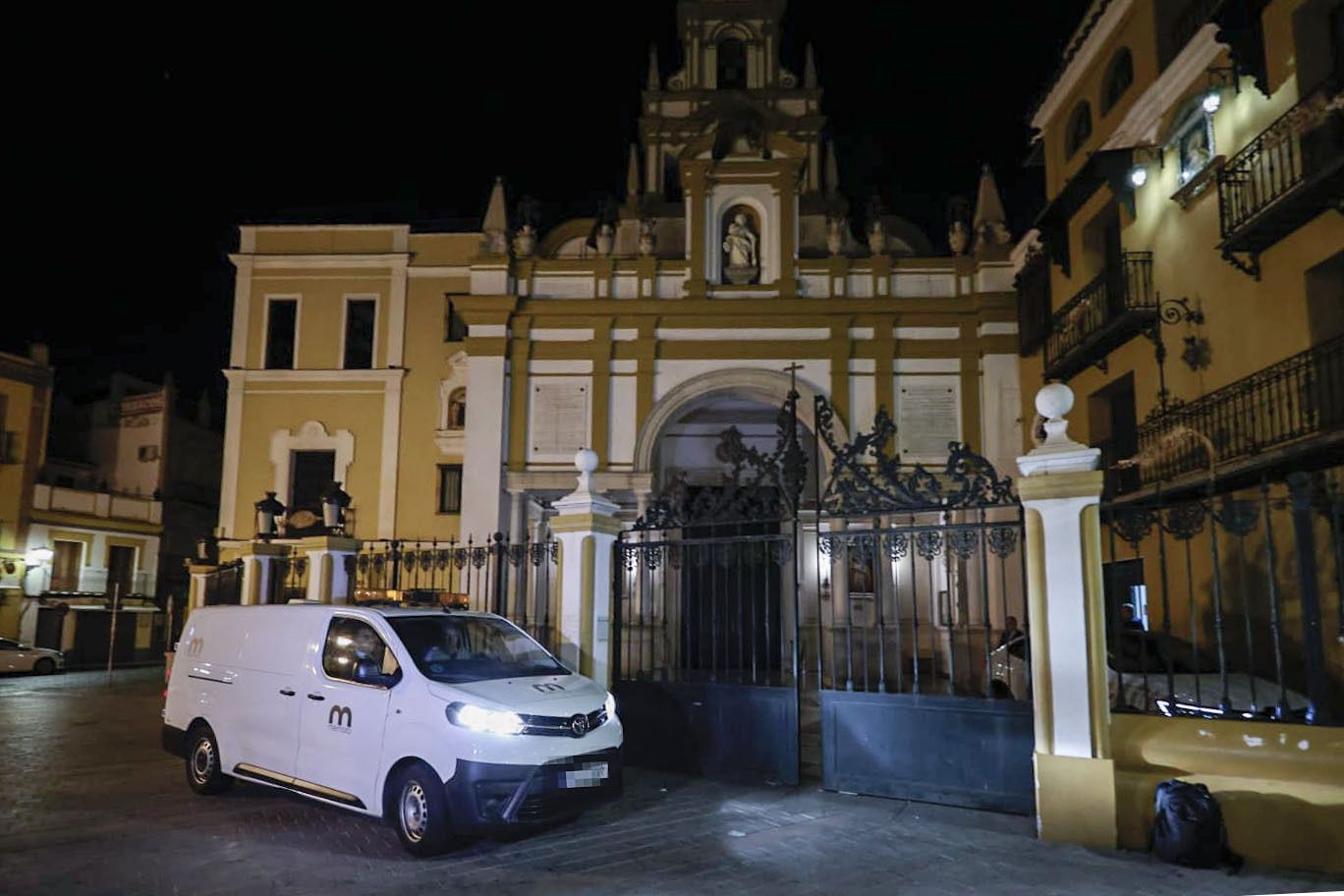 Exhuman los restos del general golpista Queipo de Llano de la basílica de la Macarena de Sevilla