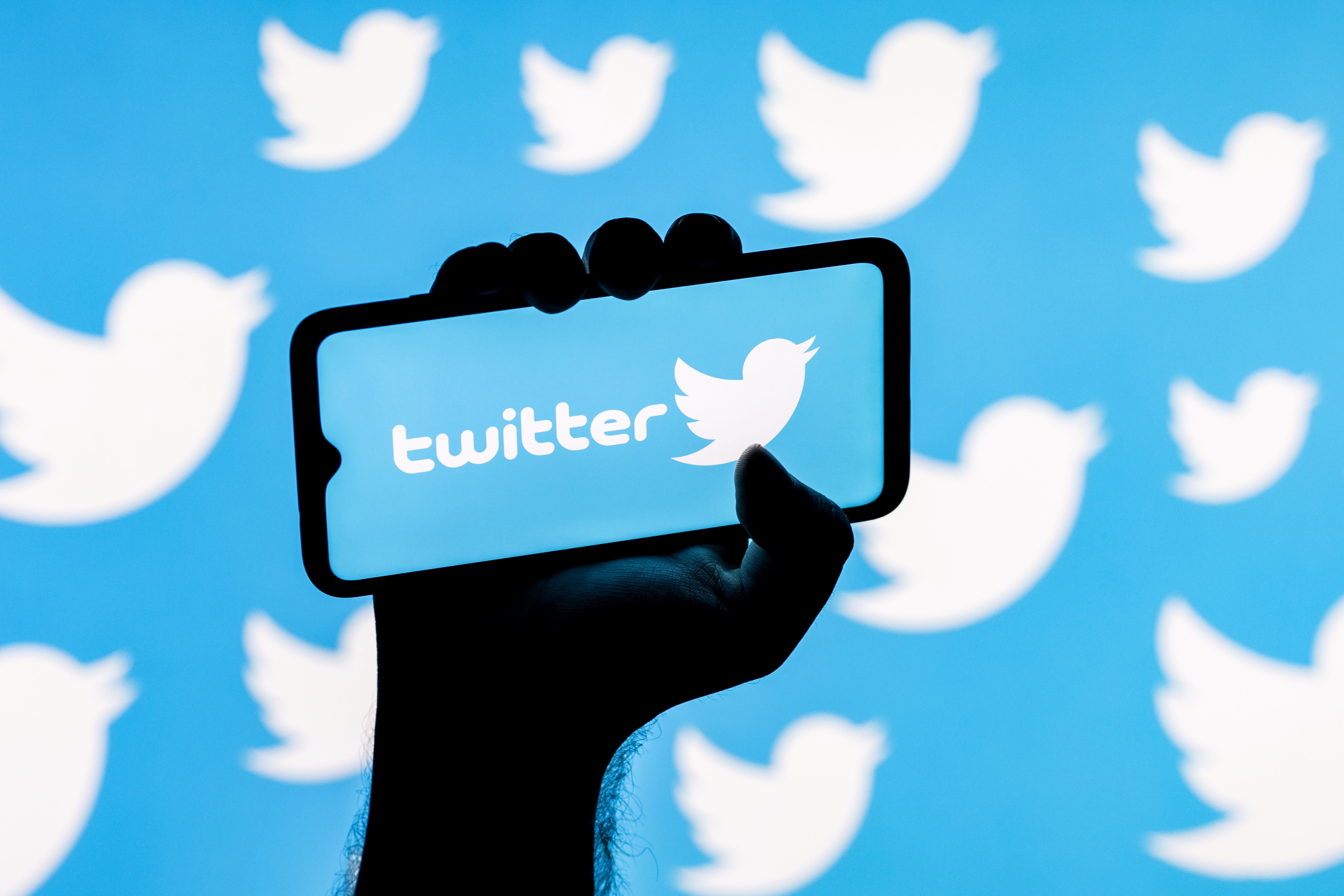 UGT y CCOO aseguran que los despidos de Twitter en España son nulos: "Tendrán que readmitirlos"