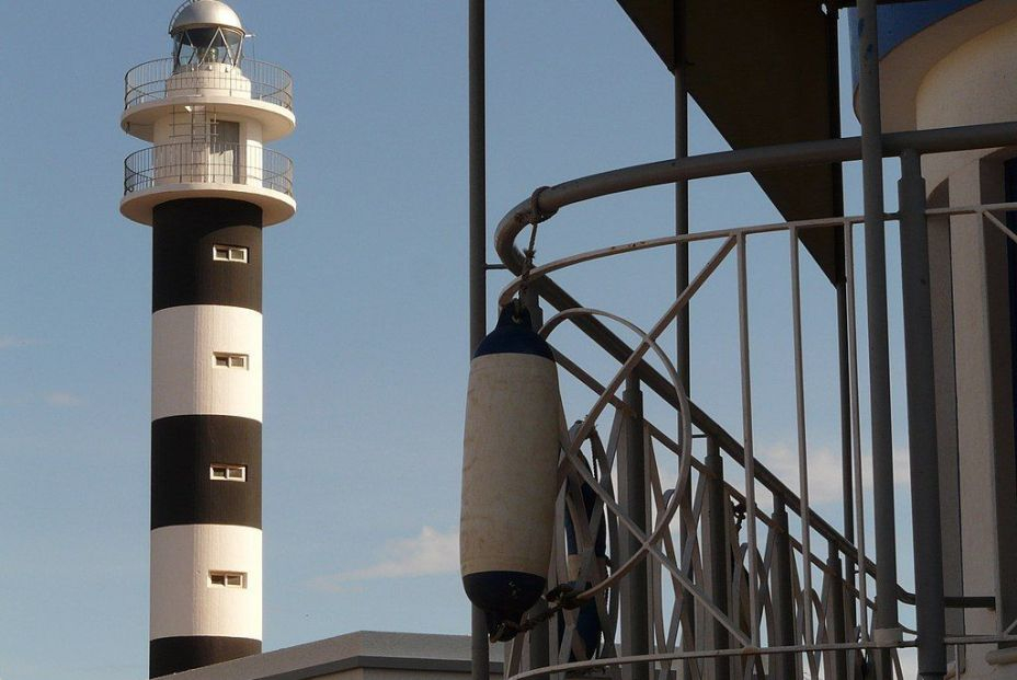 Faro de Águilas Wikipedia