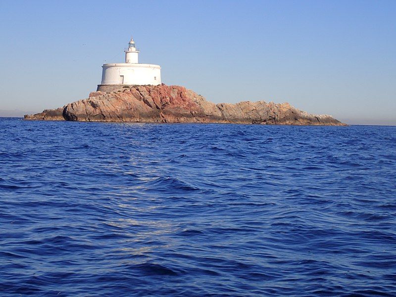 Faro de las islas Hormigas. Foto Wikipedia