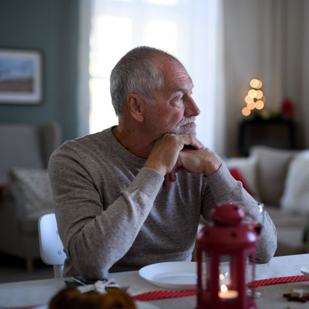 Vigo volverá a repartir menús de Navidad para los mayores que vivan solos. Foto: Bigstock