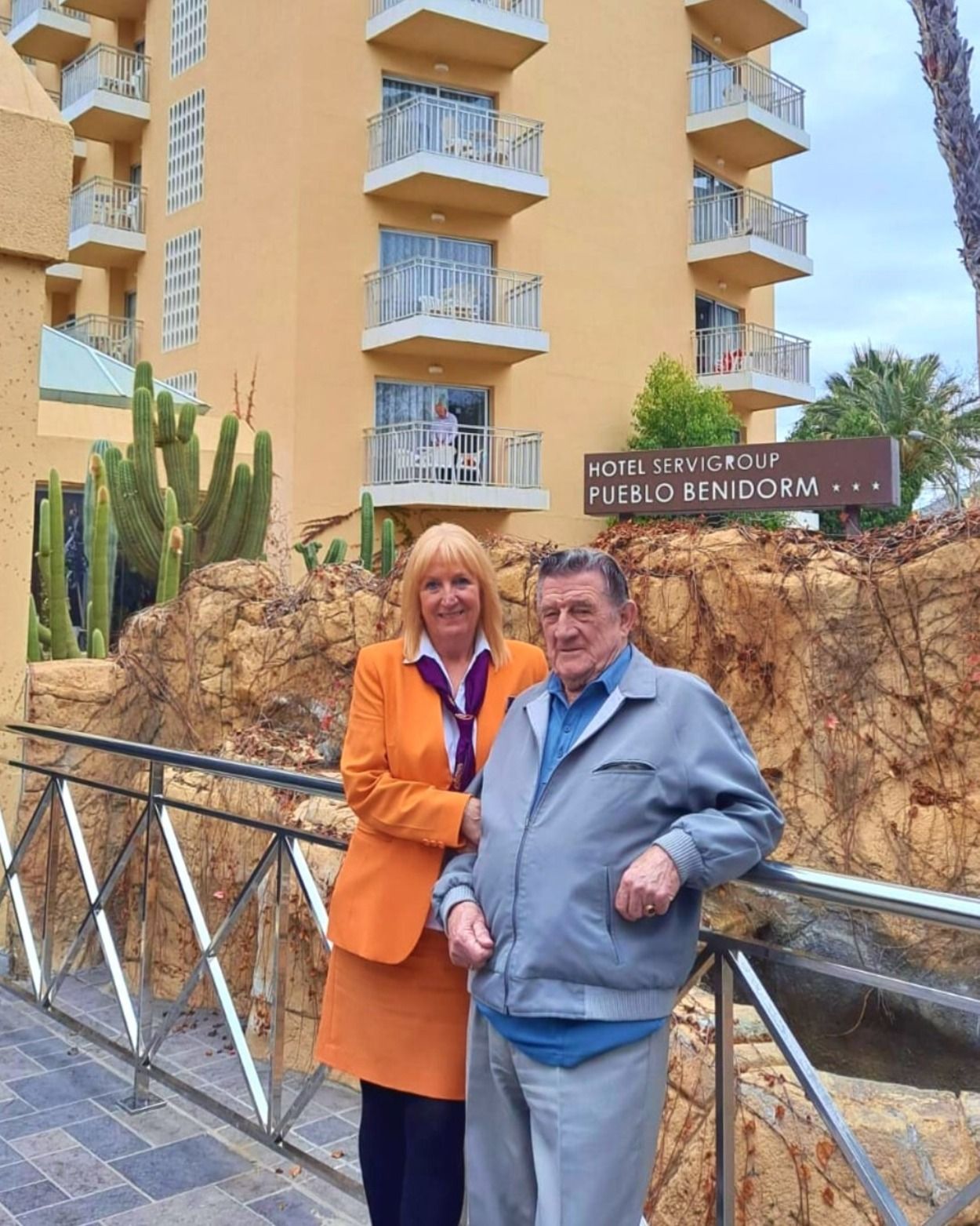 Derek Flynn, el hombre de 88 años que se ha convertido en toda una celebridad en Benidorm