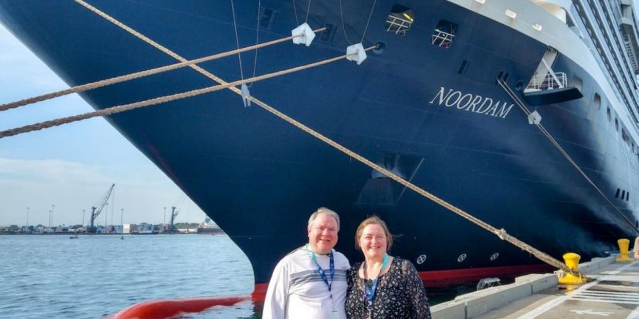 A Couple Chooses to Live on a Cruise to Escape Mortgage Payments