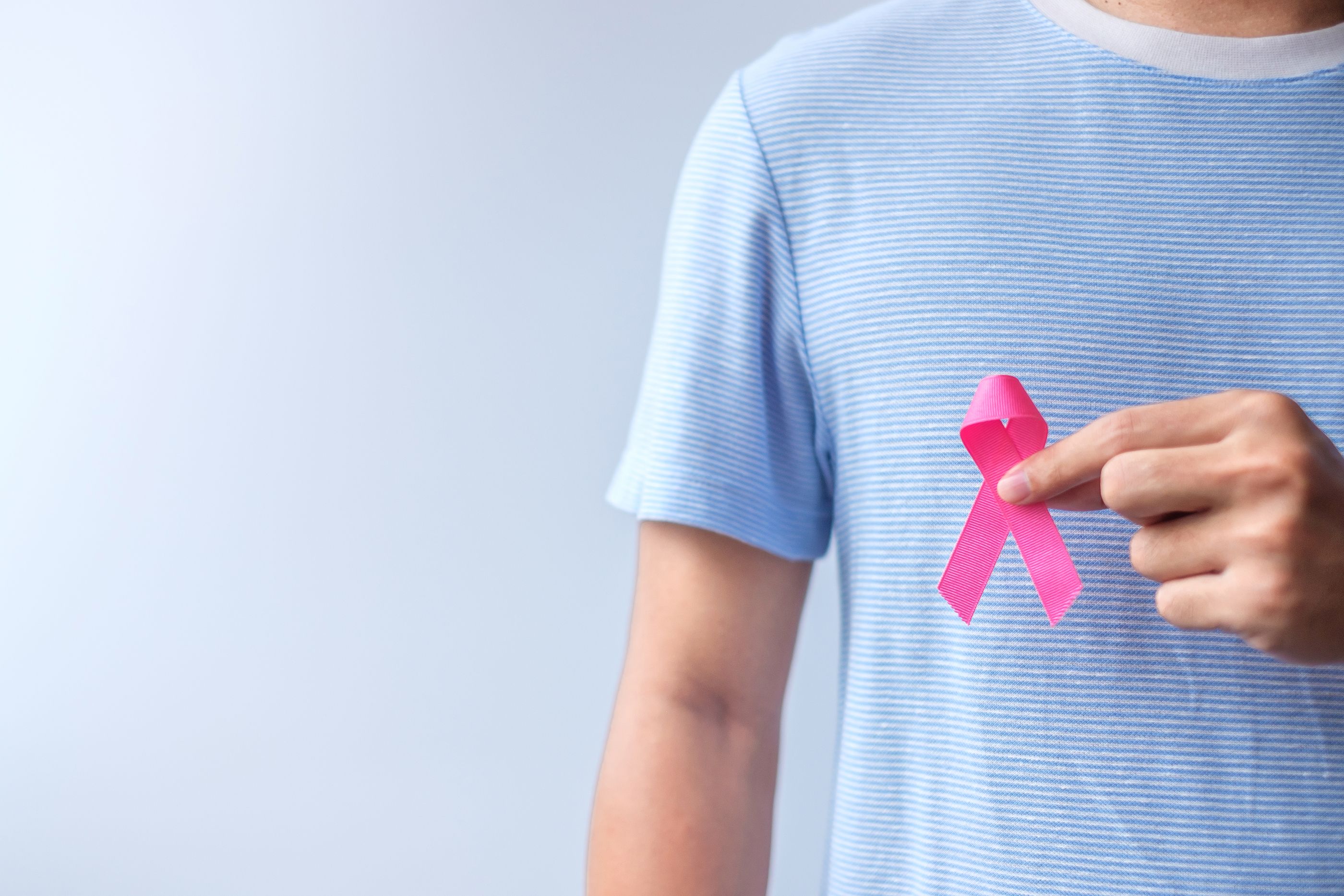 Una realidad evitable: el 80% de los cánceres de mama en hombres se detectan en estados avanzados