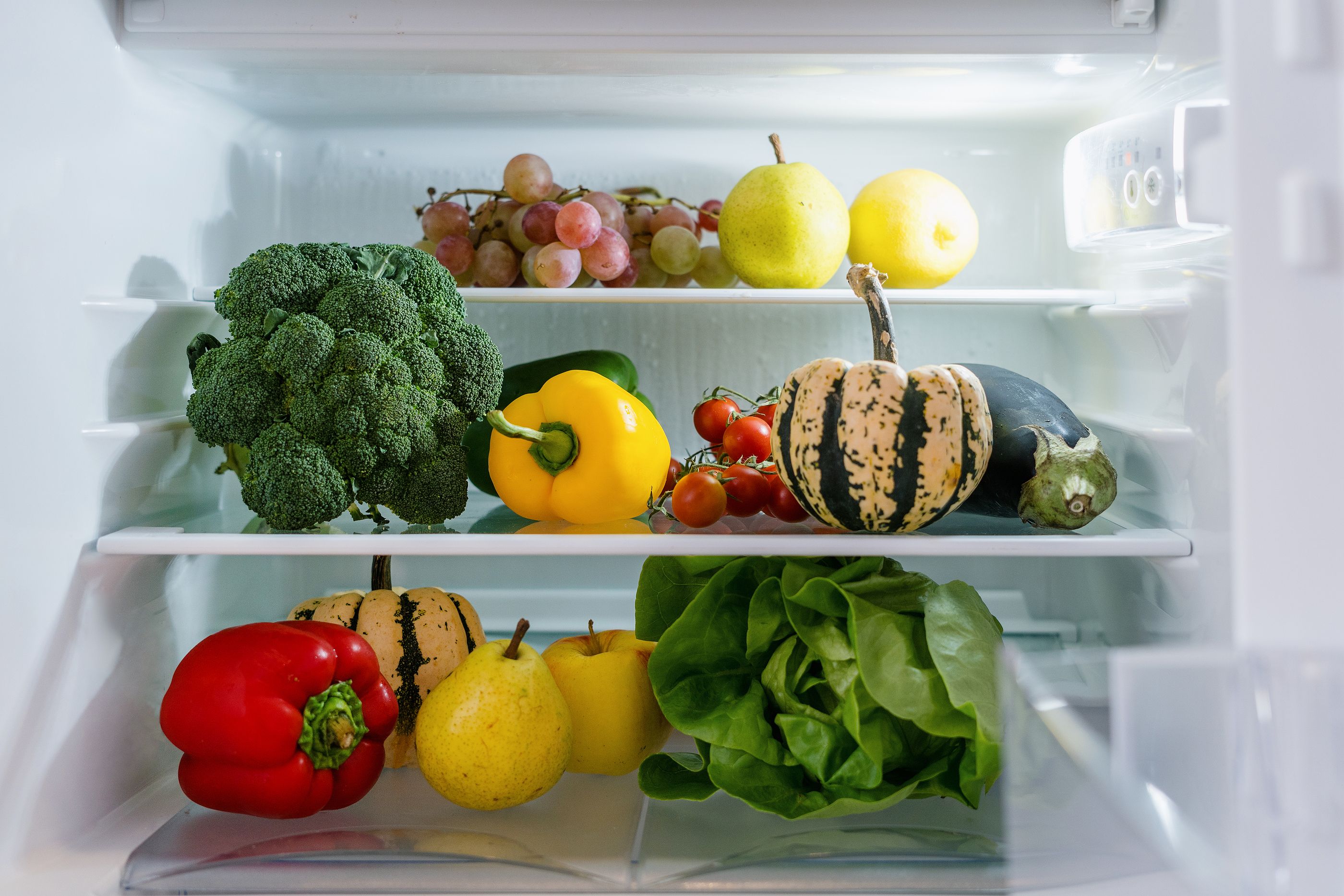 El truco viral para que las frutas y verduras no se pongan malas en la nevera