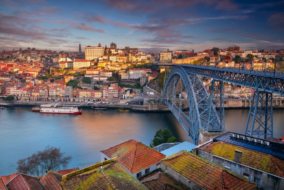 Río Duero a su paso por Oporto