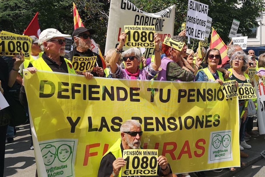 manifestacion pensionista en madrid congreso diputados