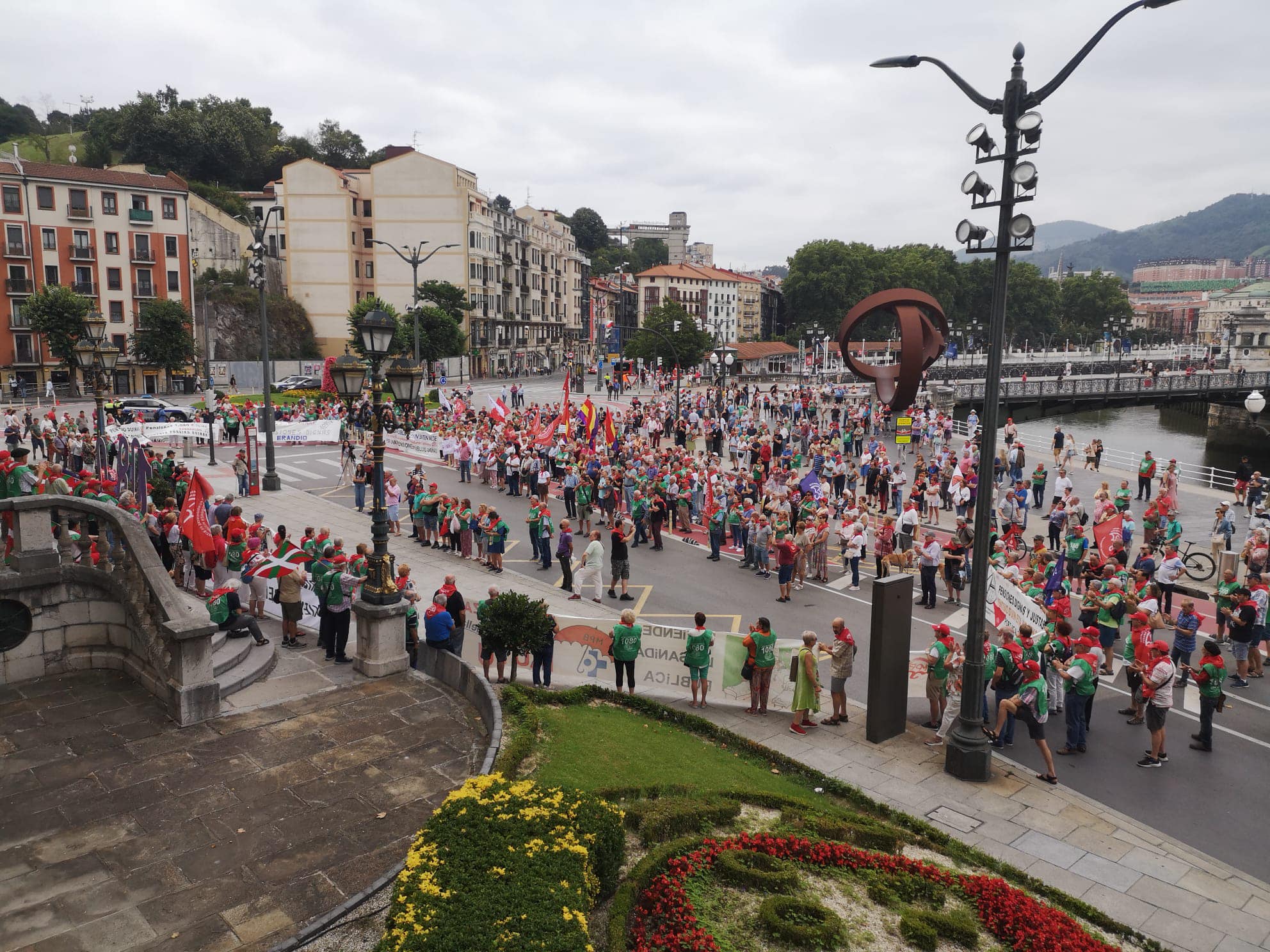 Los pensionistas vascos no paran en verano: "Hay que seguir movilizándose para que nos hagan caso"