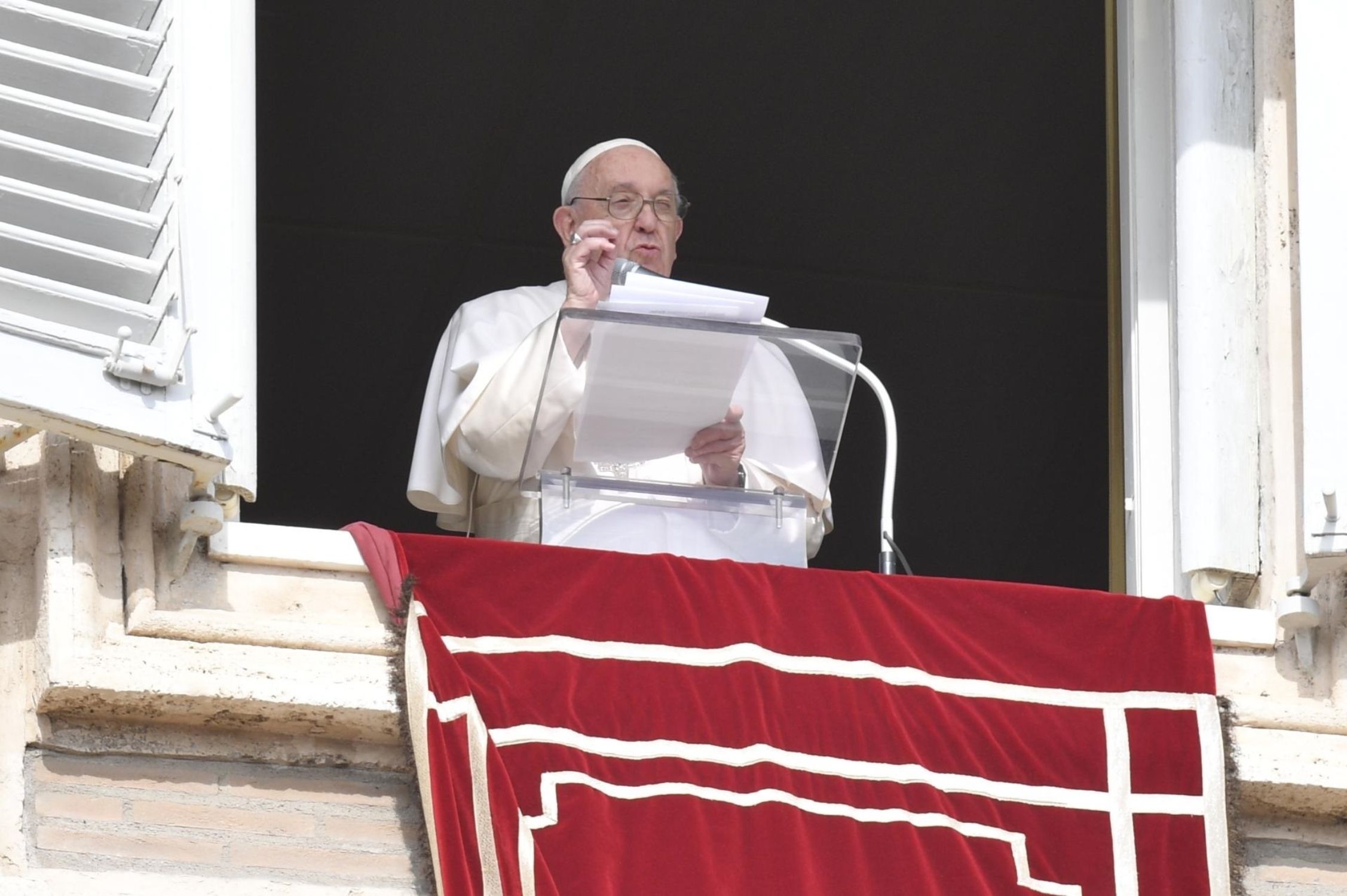 El Papa Francisco ha expresado su "dolor y vergüenza" por los migrantes muertos en el Mediterráneo. Foto: Europa Press