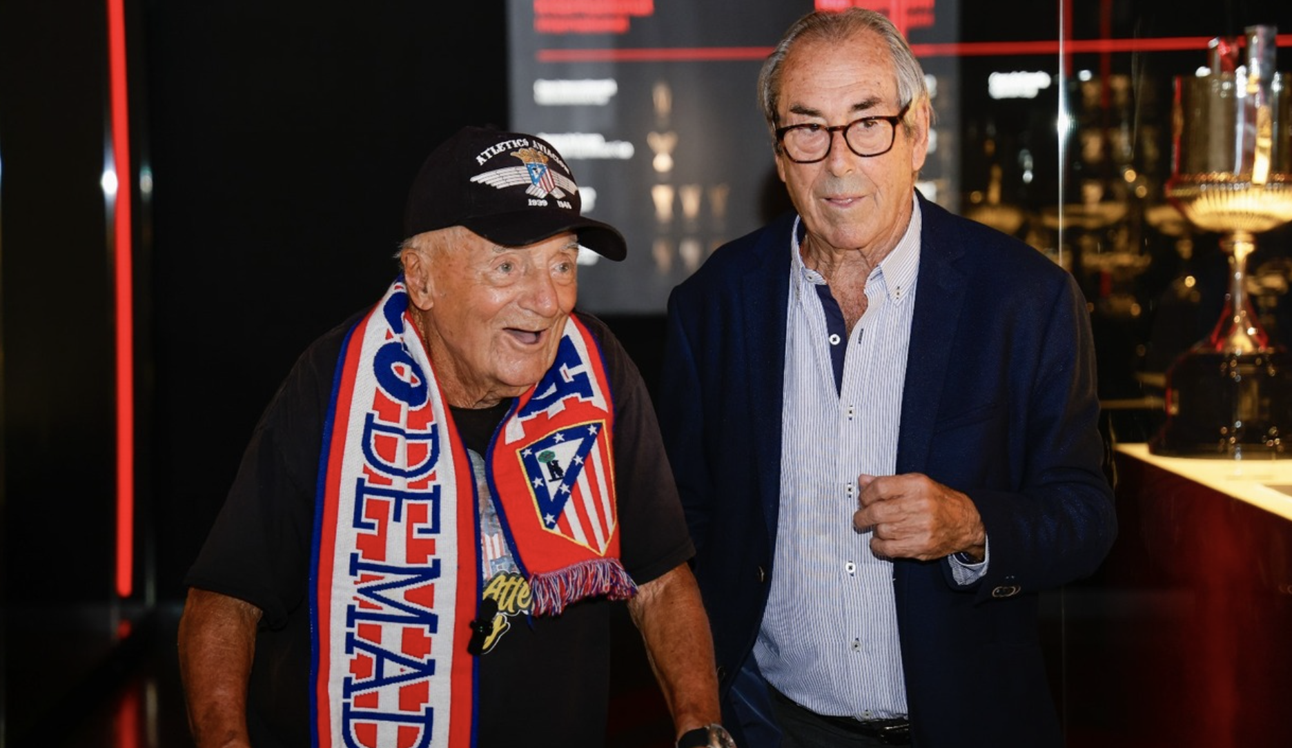 El Atlético de Madrid cumple el sueño de Juan, un aficionado de 93 años