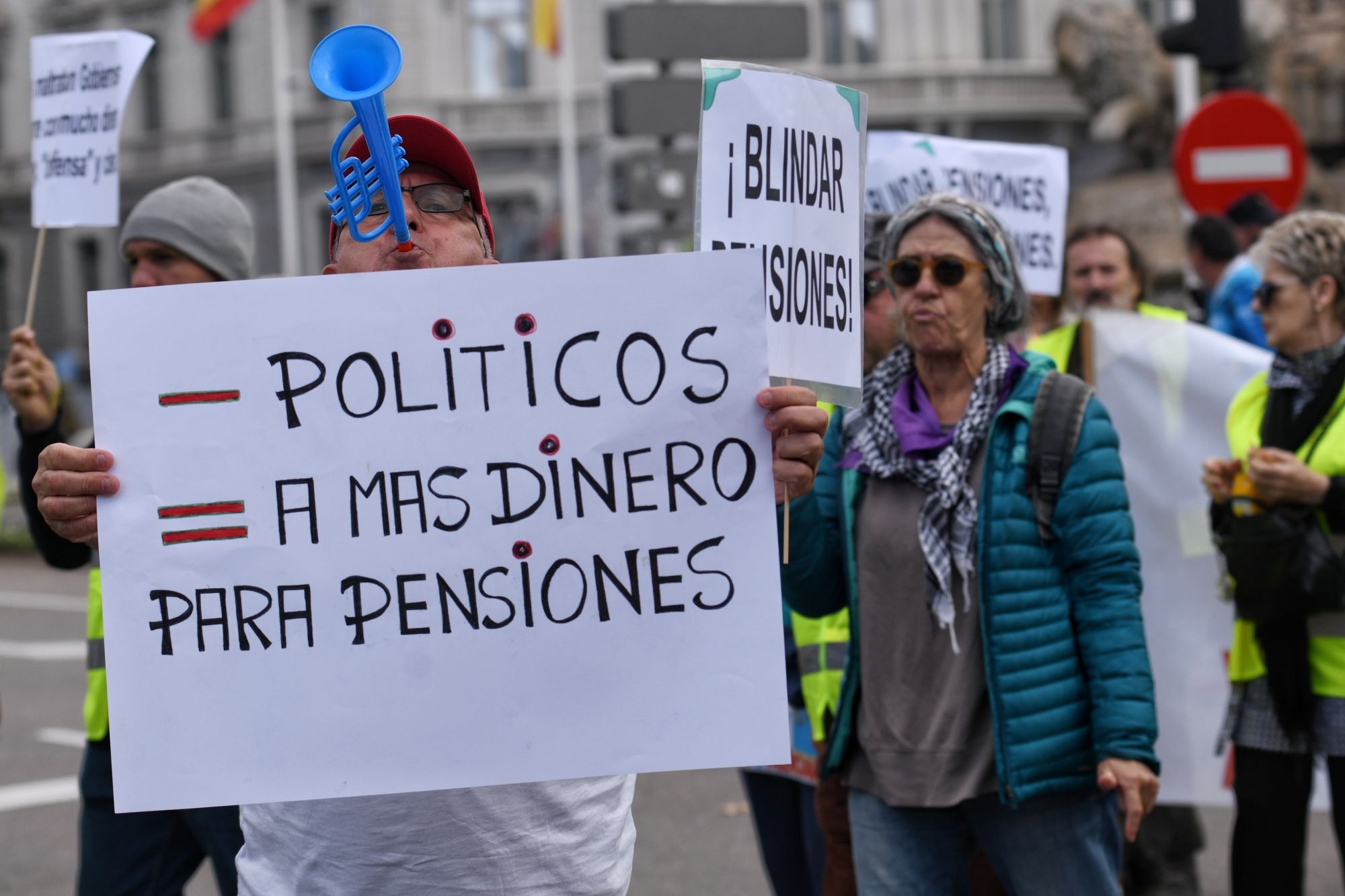 ADESPPYSS: "Basta ya de lanzar alarmantes previsiones de quiebra de las pensiones"
