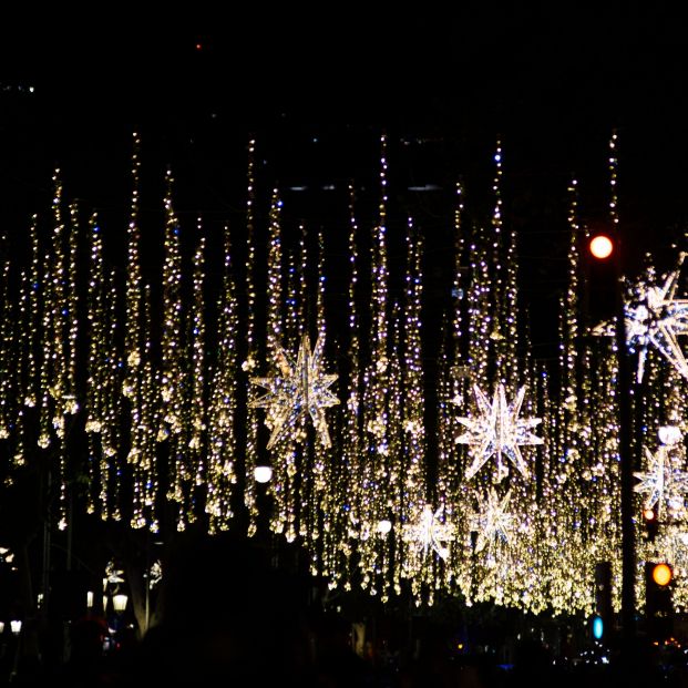 ¿Es legal poner cualquier tipo de adorno navideño en las zonas comunes?