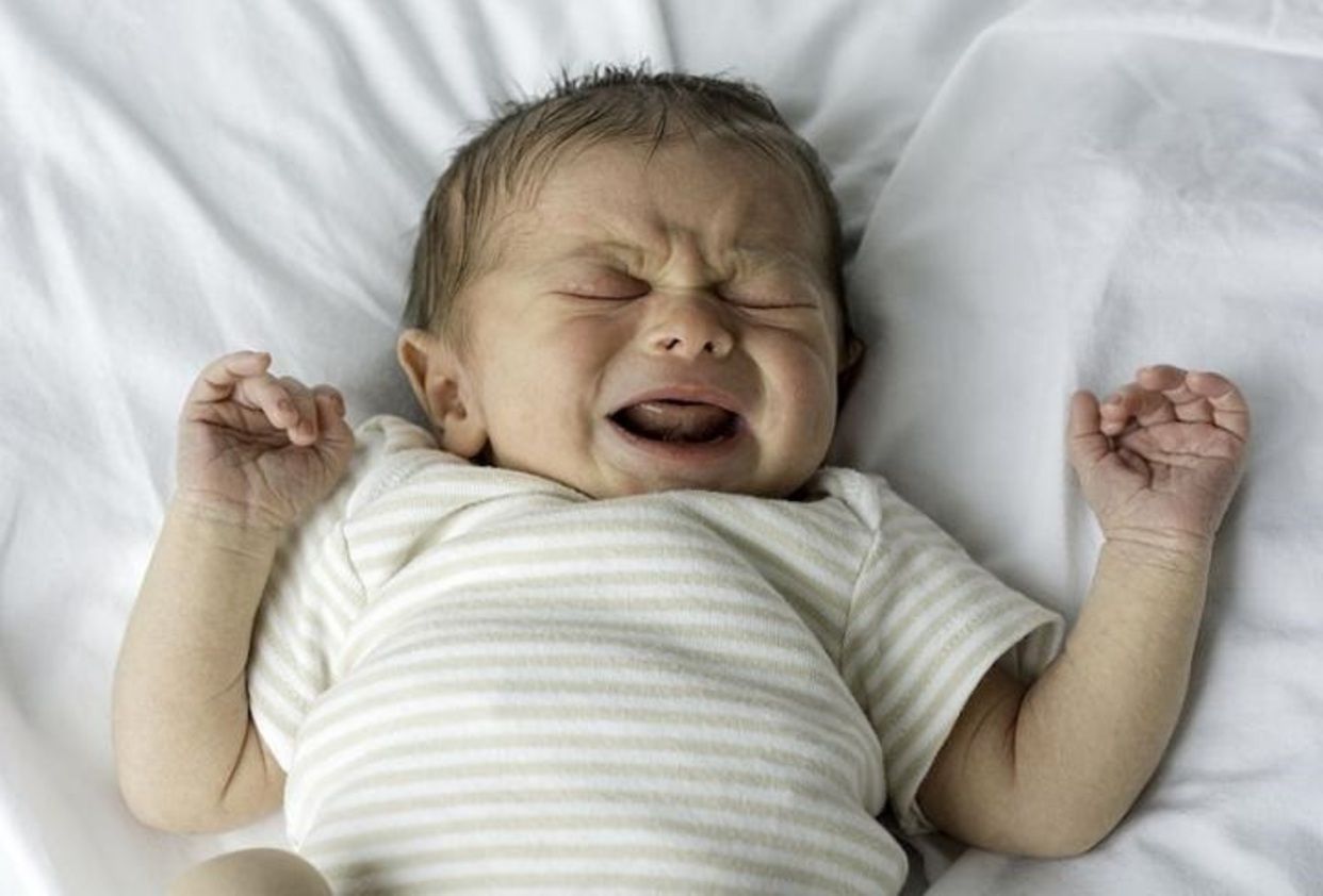 Hambre, sueño o miedo: descubre qué le pasa al bebé según el tipo de llanto