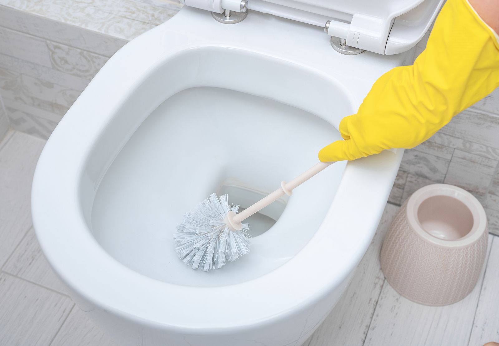 Consejos para limpiar la escobilla del baño