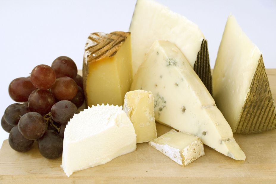 Claves para identificar si un queso es bueno y de verdad (Bigstock)