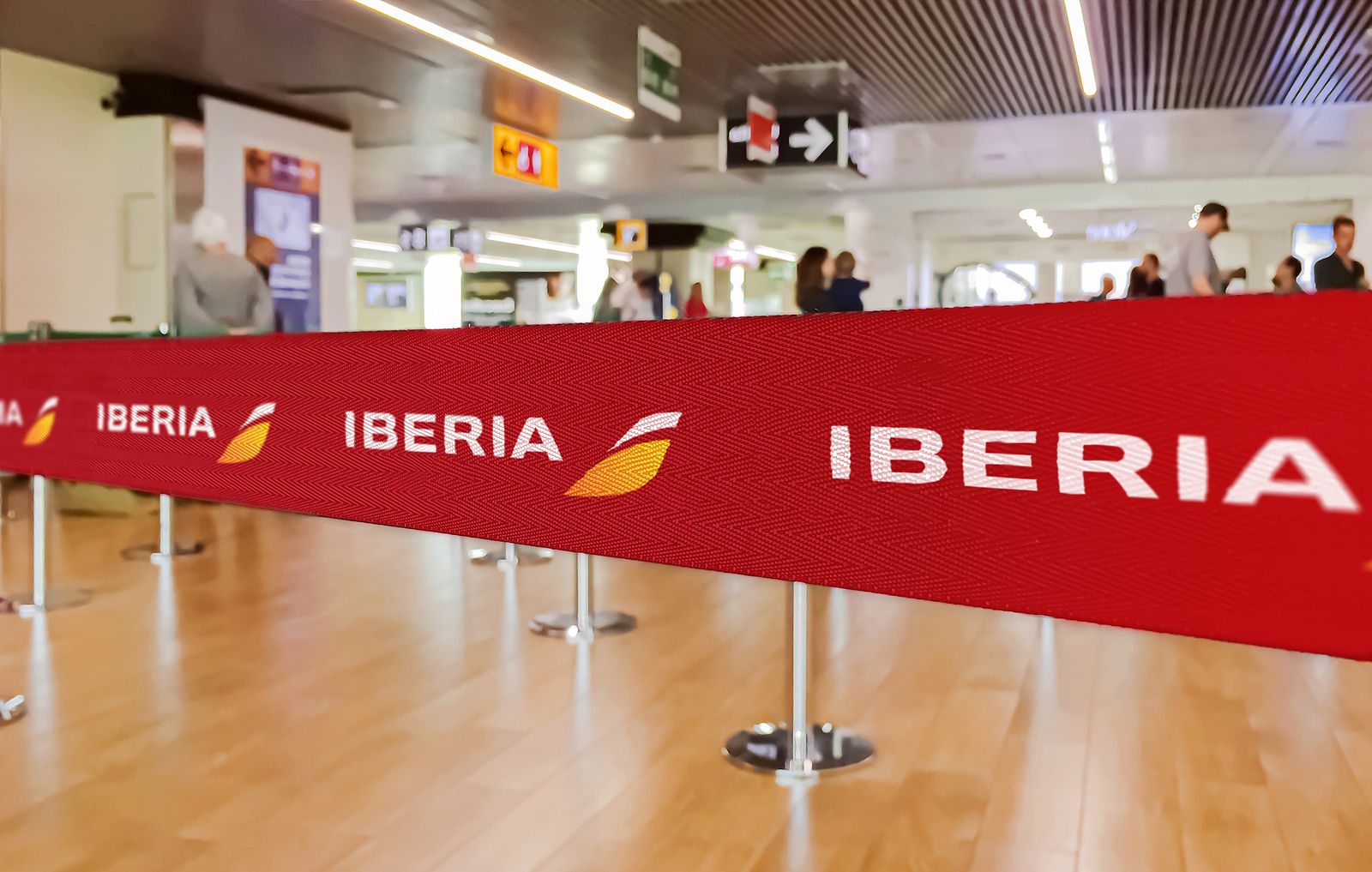 Iberia entre las aerolíneas más puntuales de Europa en 2024. BigStock