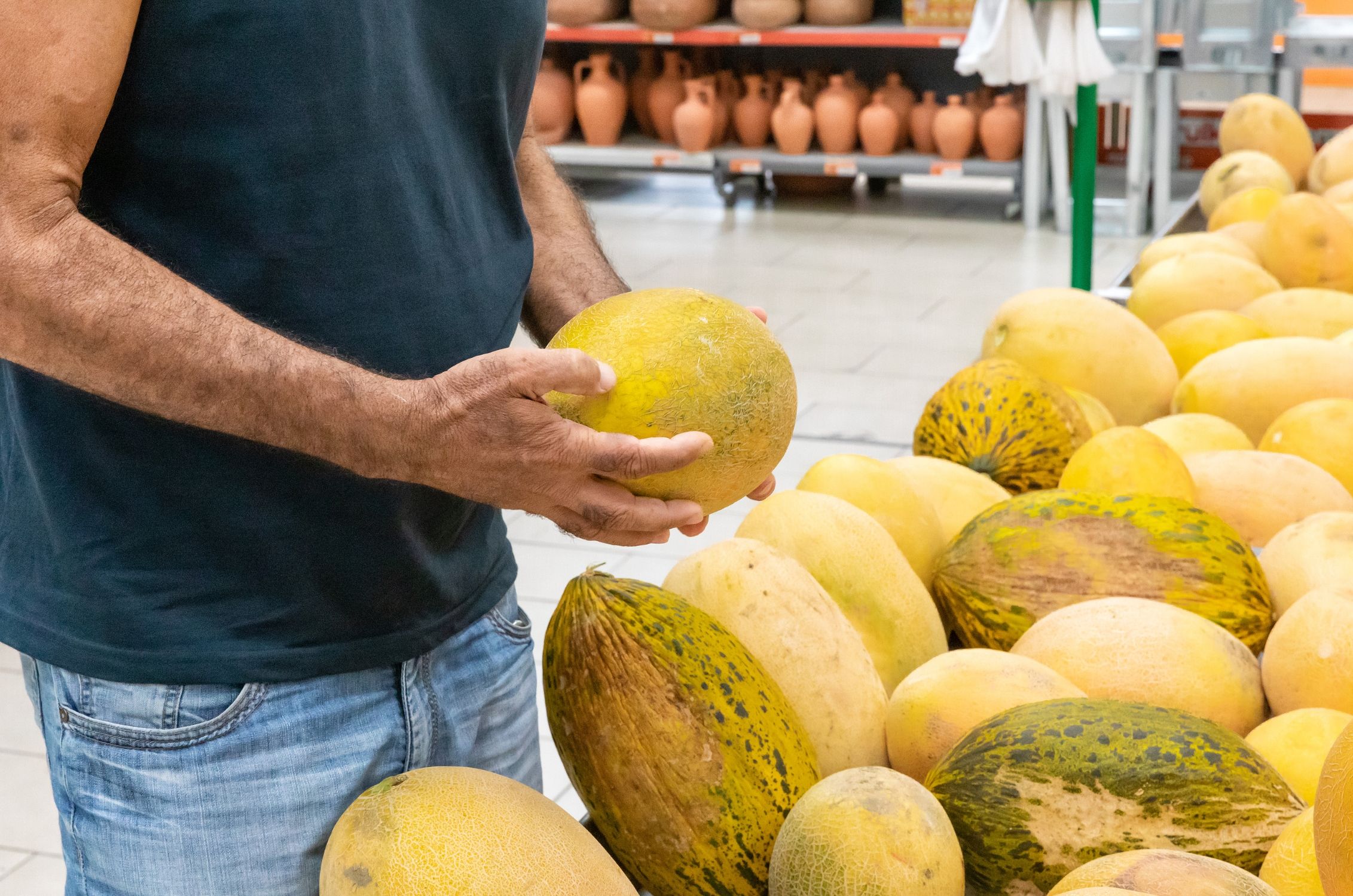 Un frutero revela las claves para escoger el mejor melón del mercado (Bigstock)