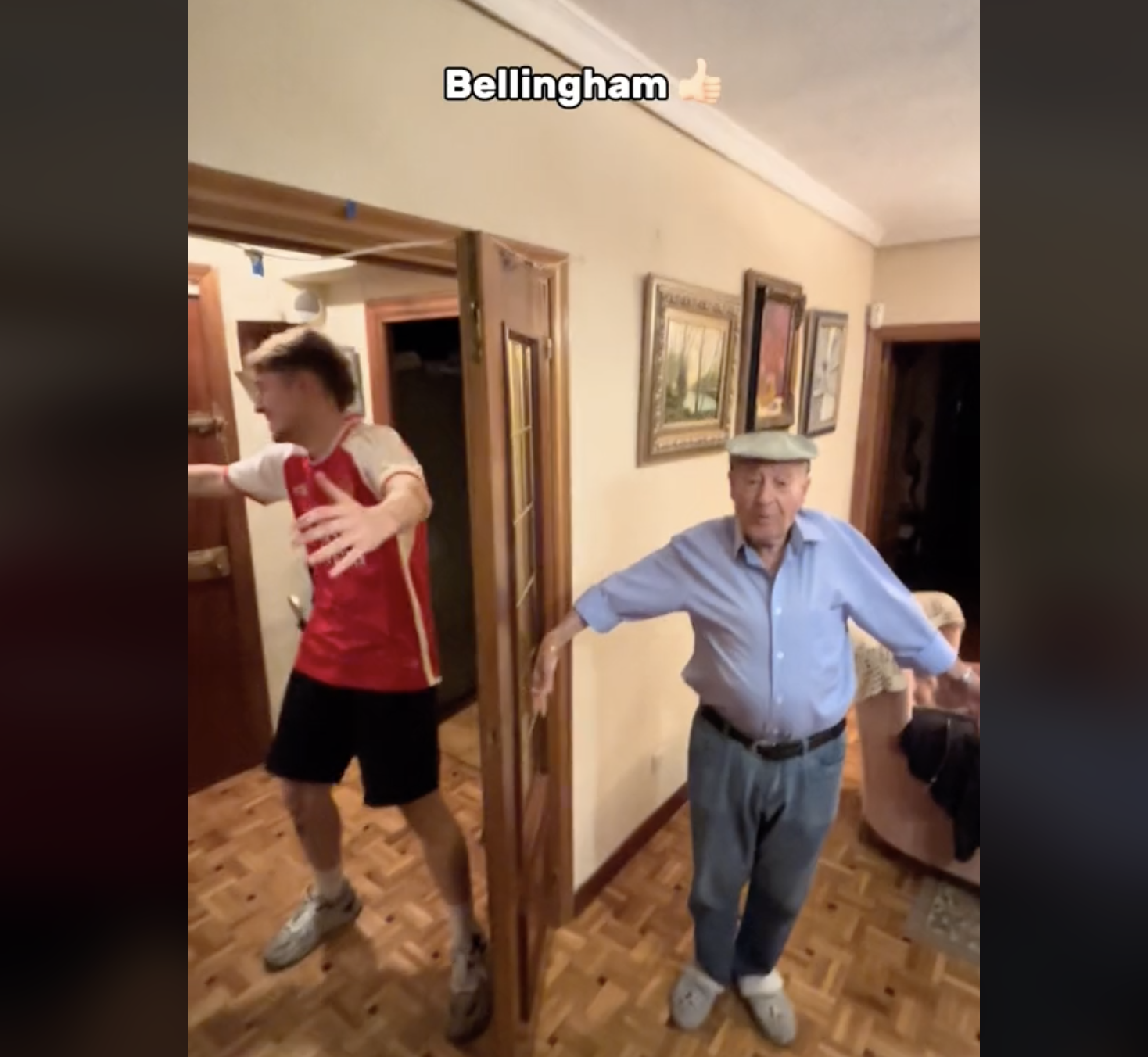 La telepatía entre este joven y su abuelo sorprende a las redes sociales