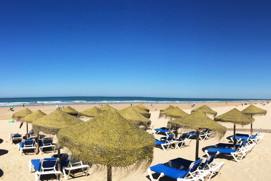 Las 5 mejores playas para sénior en Cádiz (Cádiz turismo)