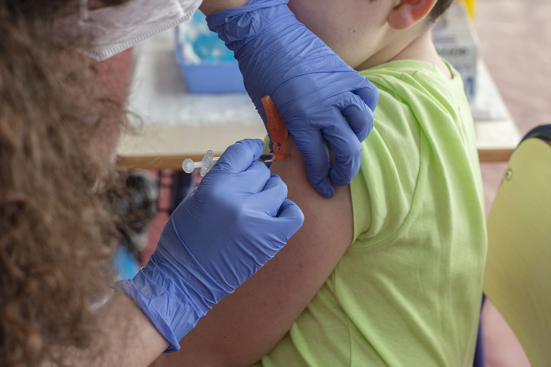 La Asociación de Pediatría recomienda la vacunación contra la gripe hasta los 18 años 