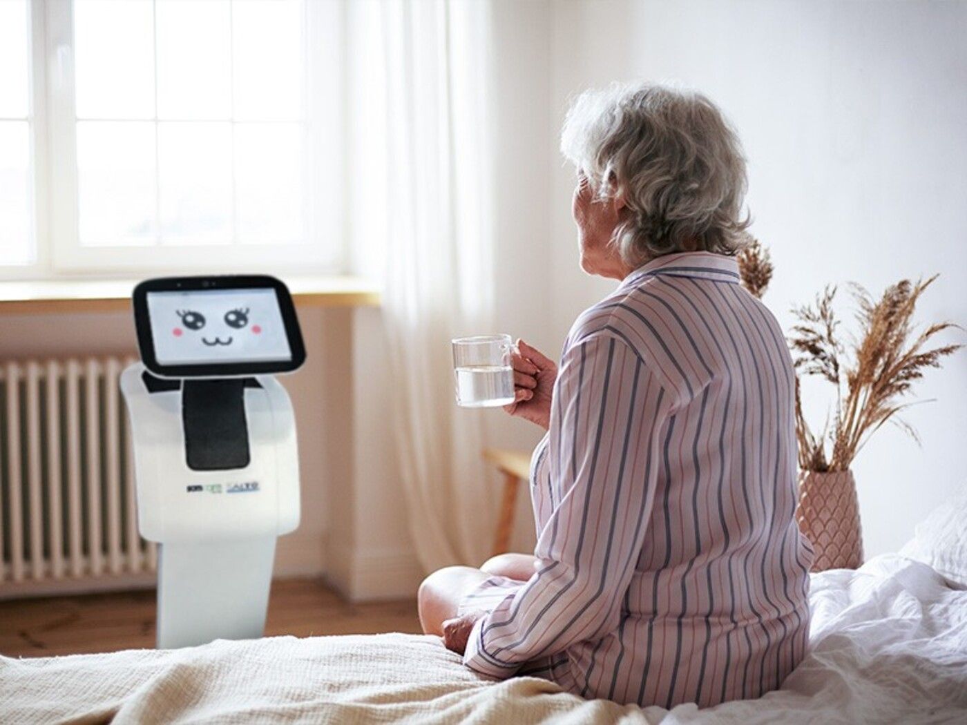 Los robots también cuidarán de los mayores en sus casas en Fuenlabrada (Som Care)