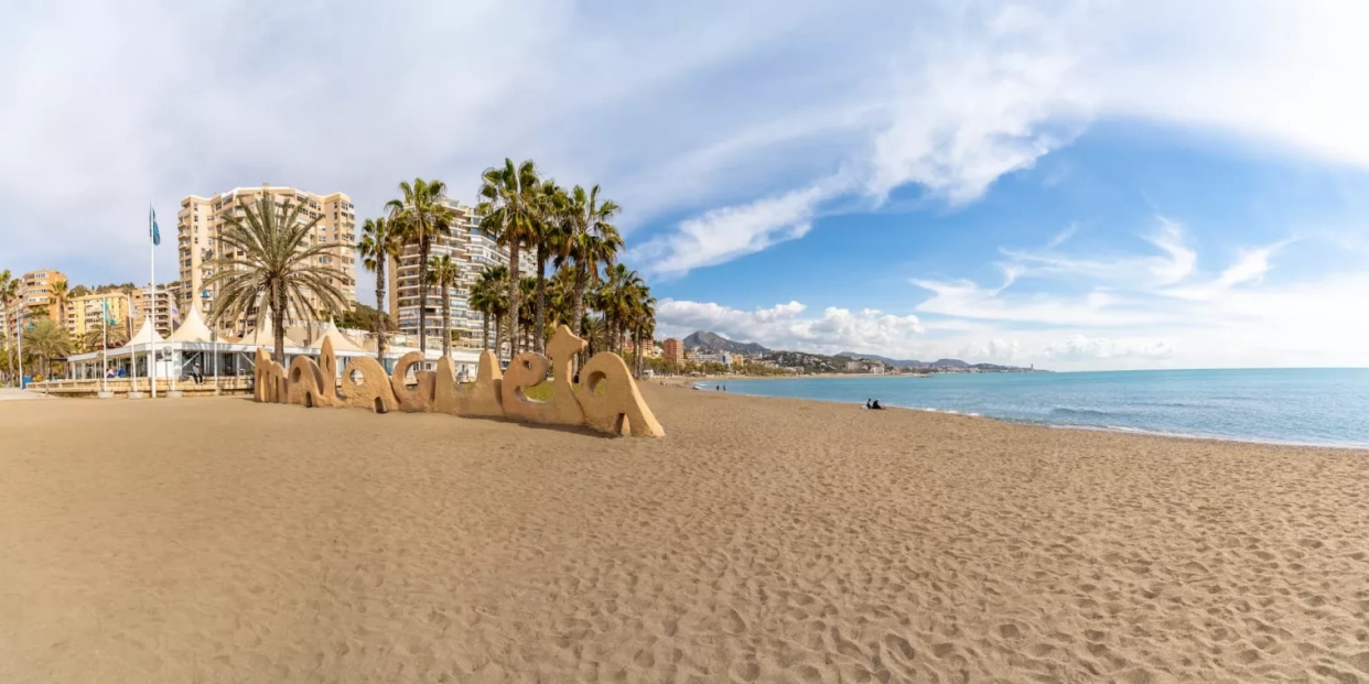 Las 5 mejores playas para sénior en Málaga (Turismo de Málaga)