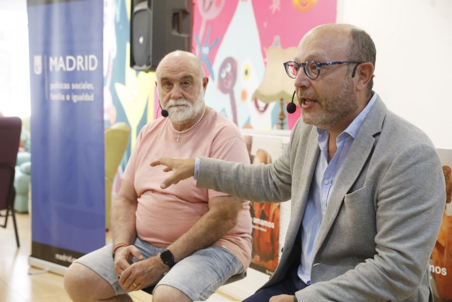 El Ayuntamiento de Madrid lanza una campaña que visibiliza a las personas mayores LGTBI