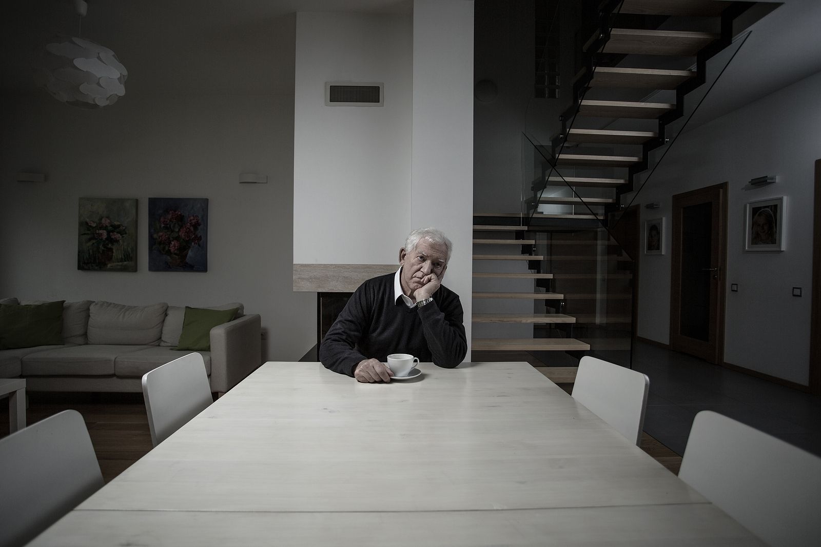 La soledad crónica aumenta el riesgo de ictus en personas mayores