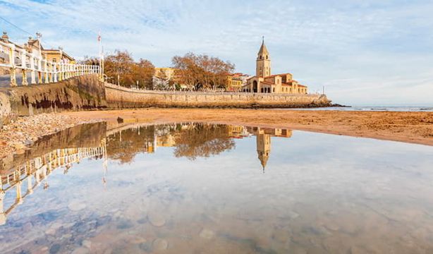 5 mejores playas para sénior en Asturias (Turismo Asturias)