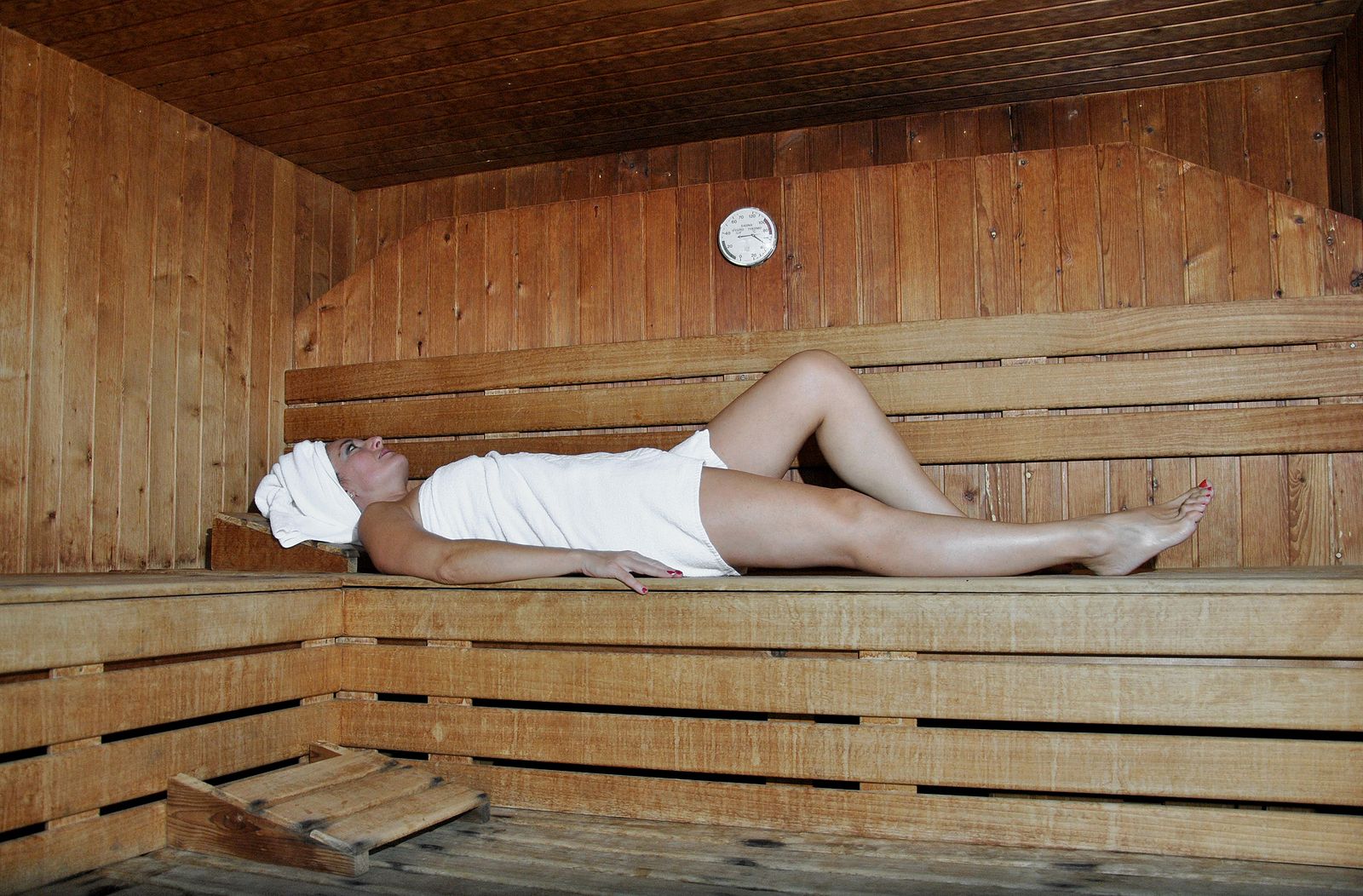 Un estudio afirma que la sauna ayuda a perder peso durante la menopausia