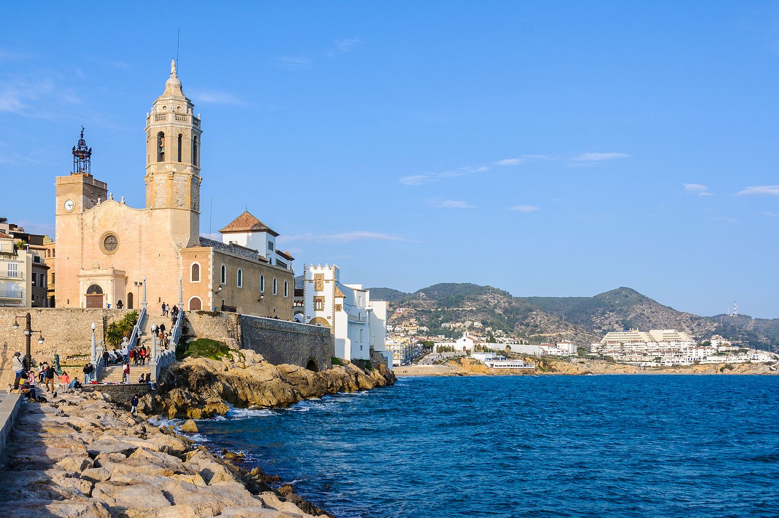 Un "oasis de tranquilidad y cultura": así es la mejor ciudad para jubilarse en Cataluña (Bigstock)