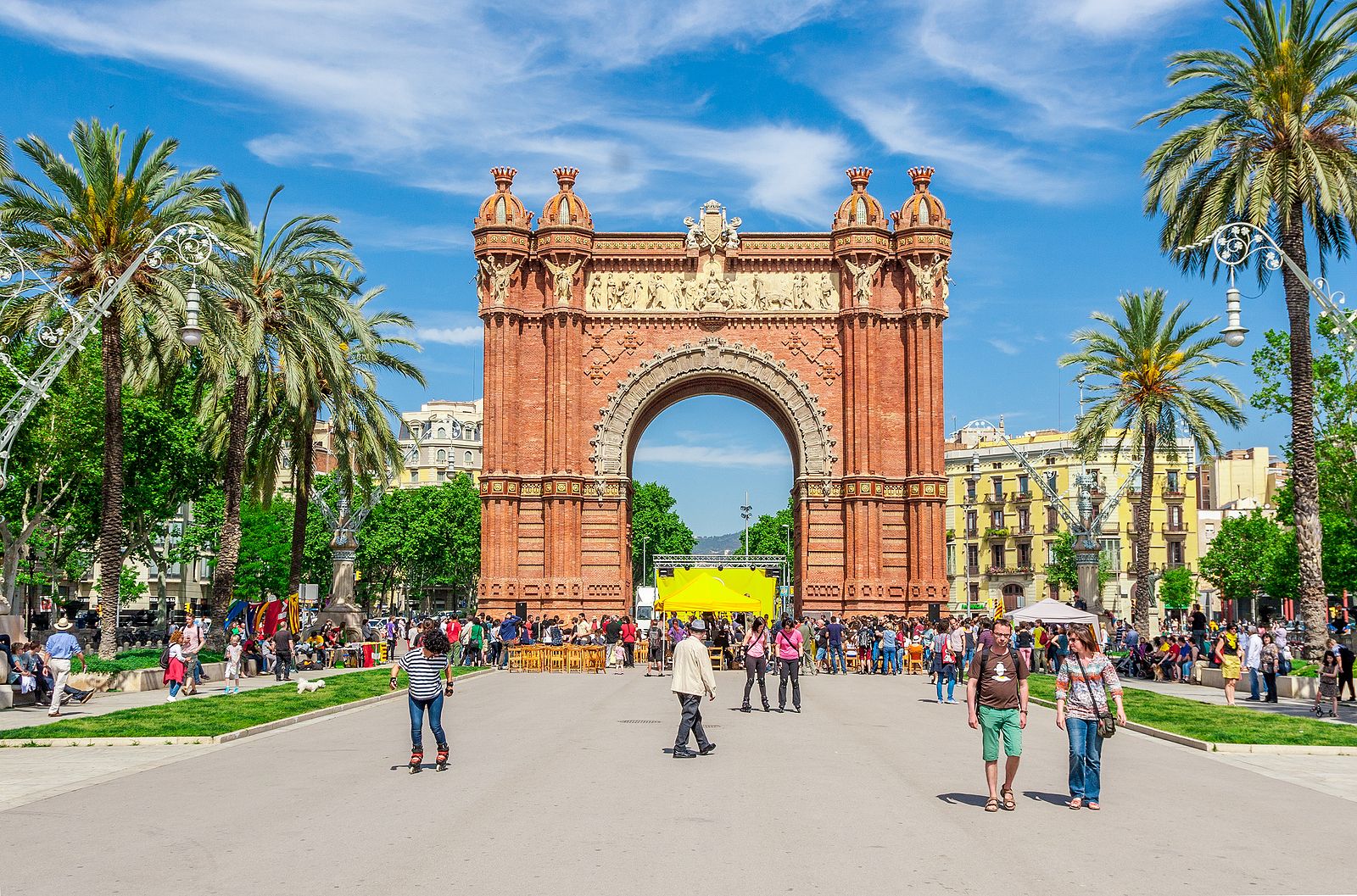 'Monocle' descubre la Barcelona innovadora con una propuesta descentralizada para el visitante