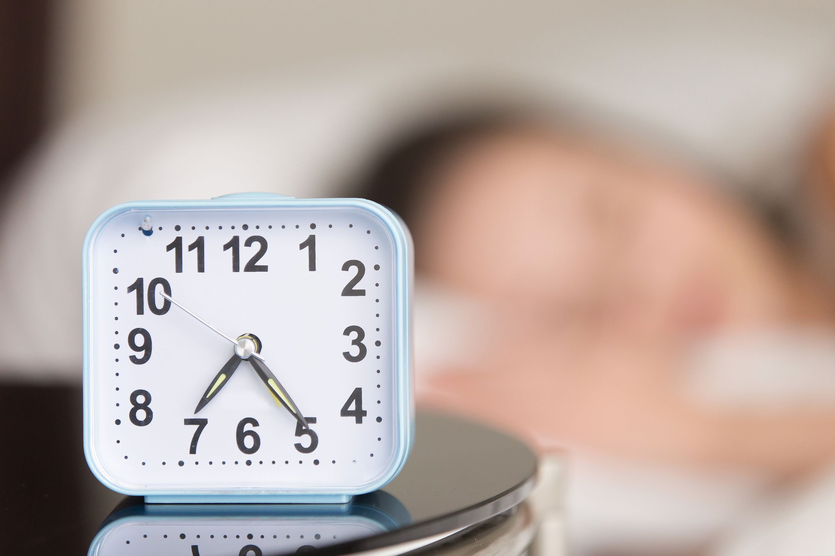 Un enfermero explica las horas que debes dormir según tu edad
