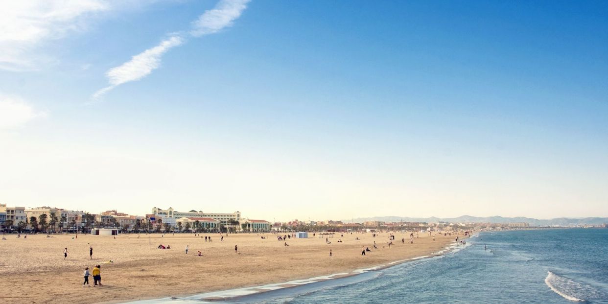 5 mejores playas para sénior en Valencia (Visit Valencia)