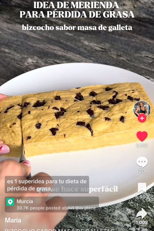 Receta de bizcocho de galleta y vainilla nutritivo y rápido al microondas (TikTok)