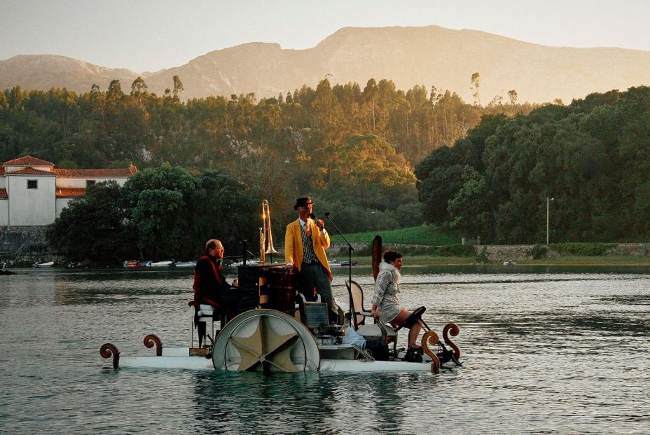 Piano flotante2