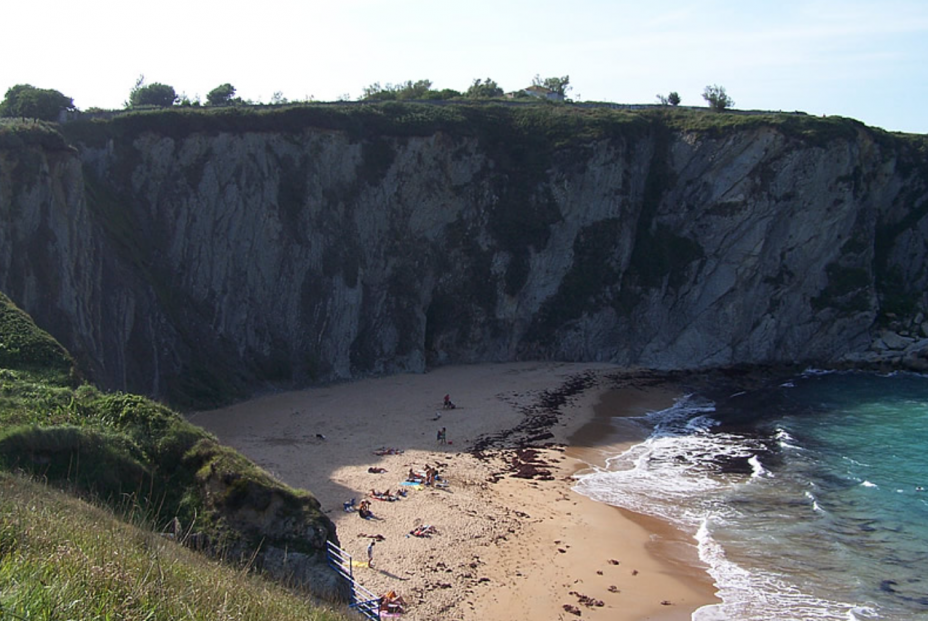 ¿Conoces la playa fantasma de Cantabria? (Turismo de Cantabria)