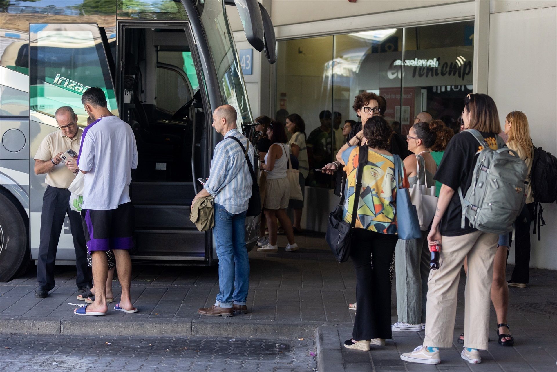 Transportes activa el nuevo servicio de autobús entre Madrid, Salamanca y Vigo