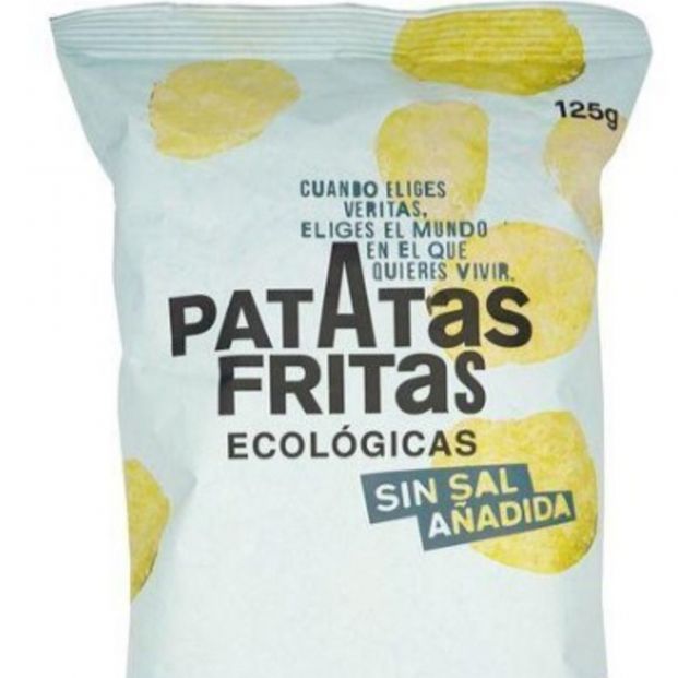 Estos son los mejores aperitivos salados según la OCU. Patatas fritas sin sal. OCU.