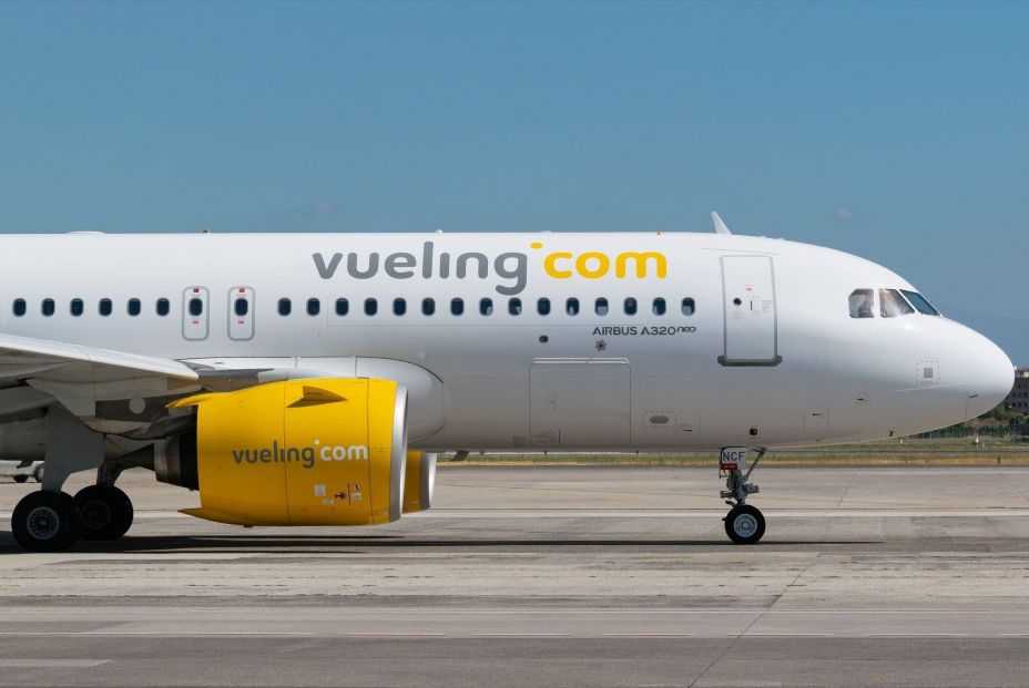 Vueling, Iberia y Ryanair acaparan la mitad de las reclamaciones a aerolíneas en verano (Europa Press)