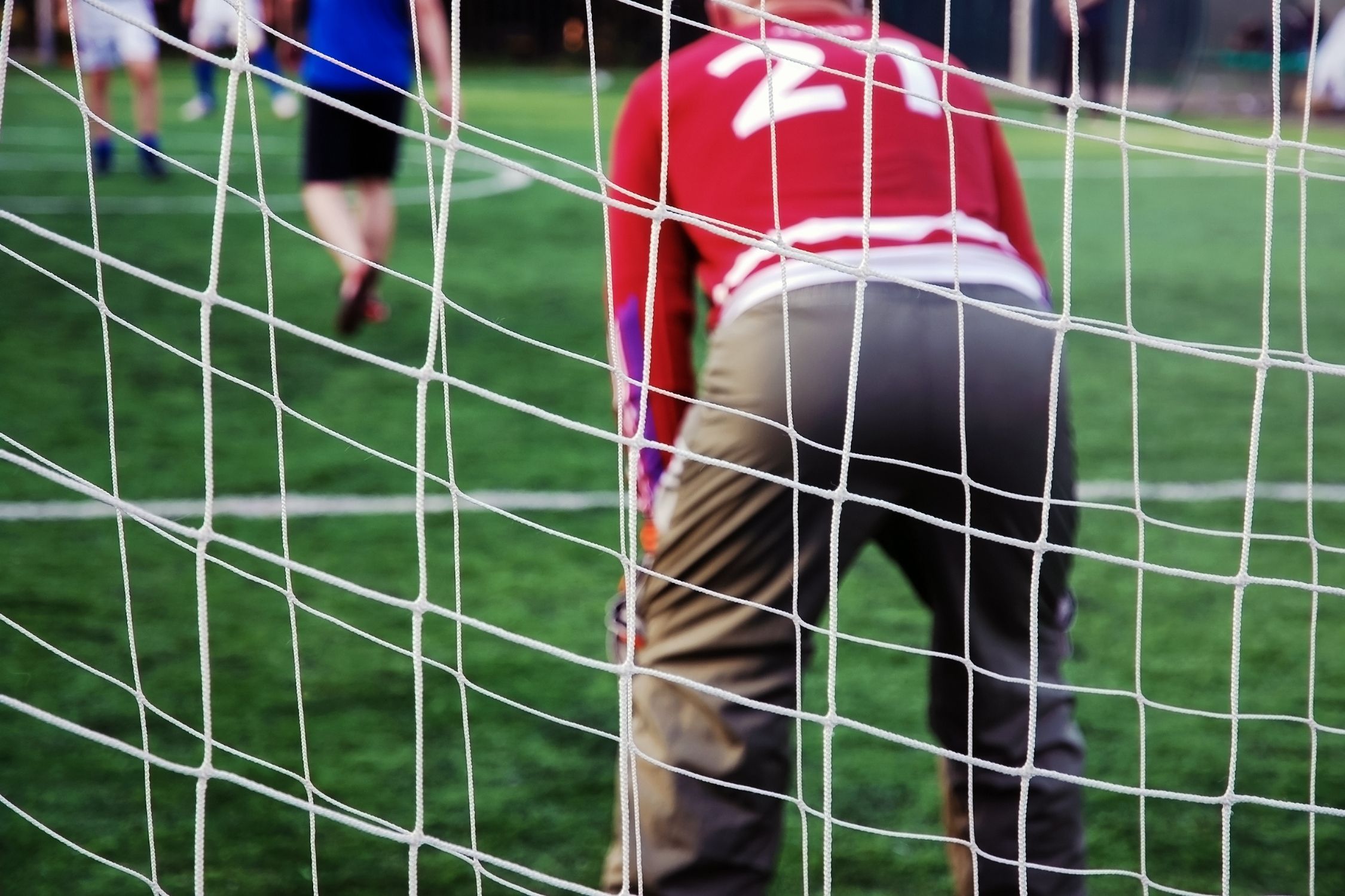 Lanzan una nueva edición de 'Futboleando', el fútbol que se juega andando, para mayores de Pamplona (Bigstock)