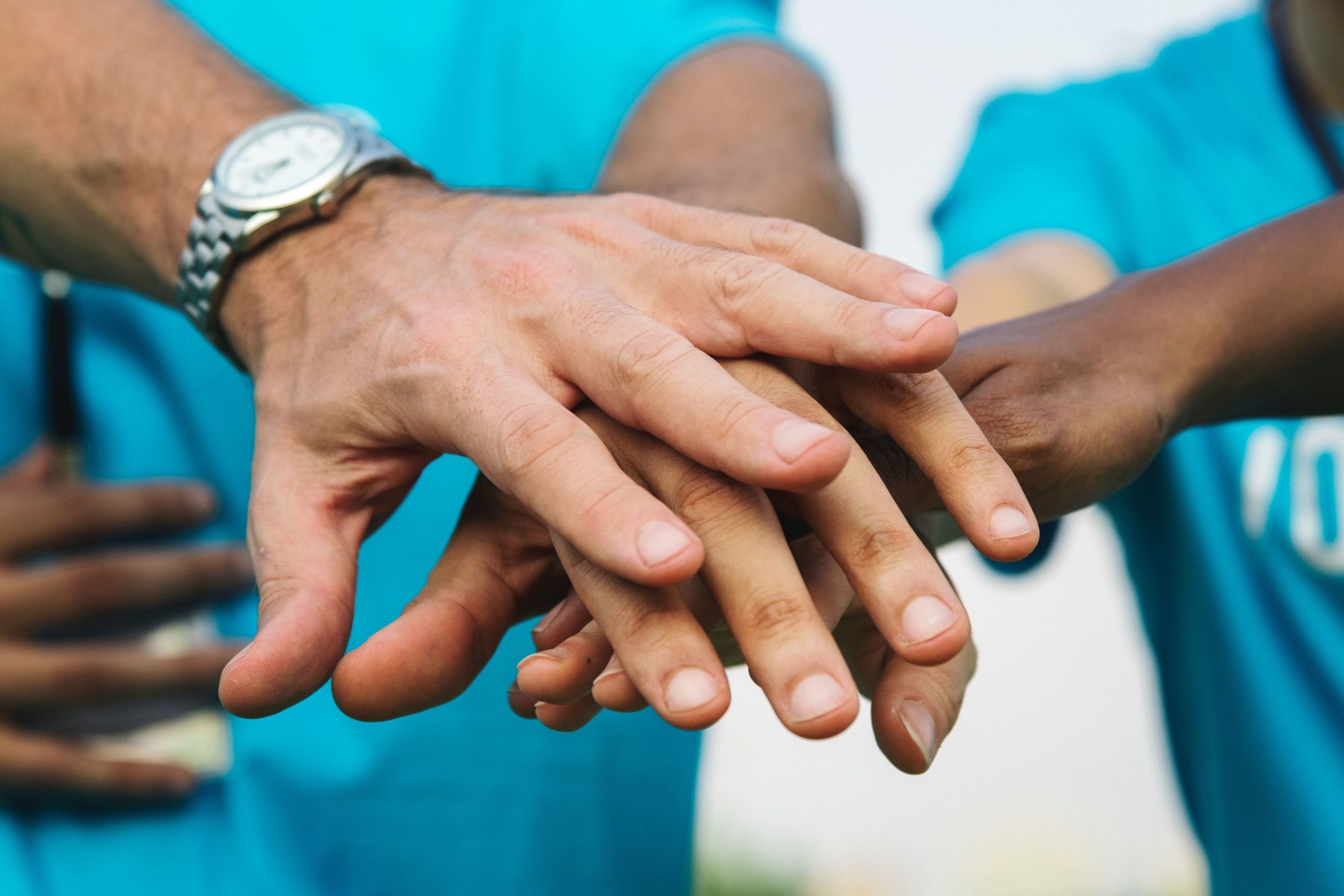 Los beneficios del voluntariado en mayores: "Se sienten útiles, menos solos y mejoran su salud"