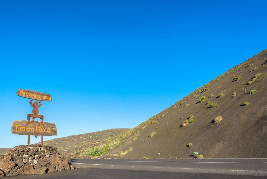 Parque Nacional Timanfaya. Fuente: Bistock