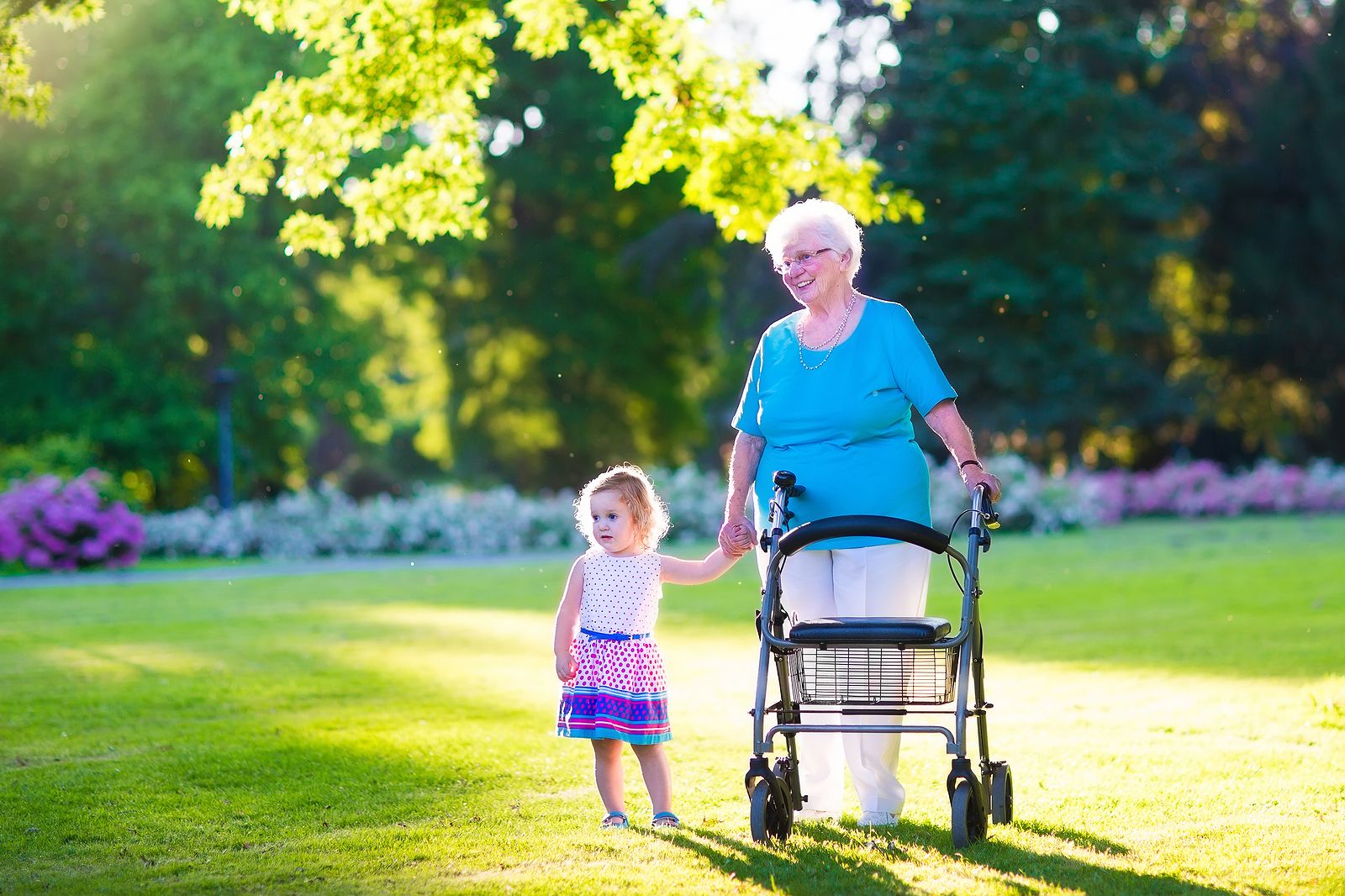 La genética revela por qué podemos tener más preferencia por una abuela